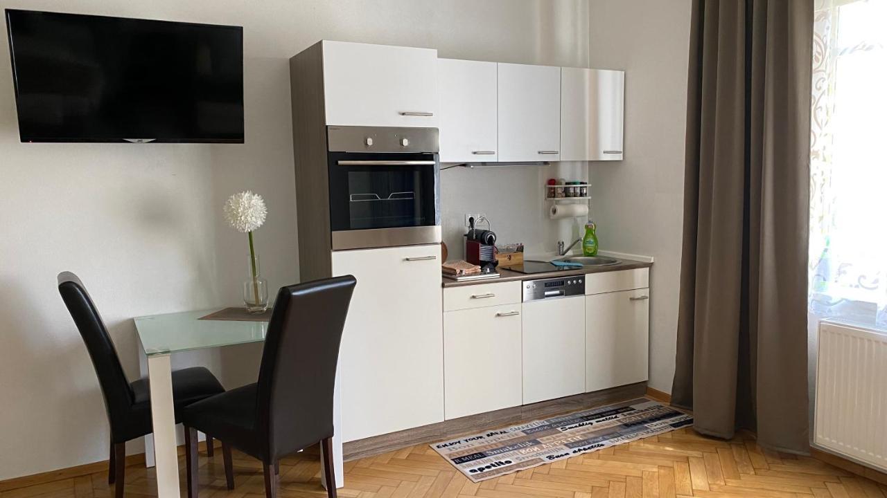 לאובן Apartment Im Gruenen מראה חיצוני תמונה